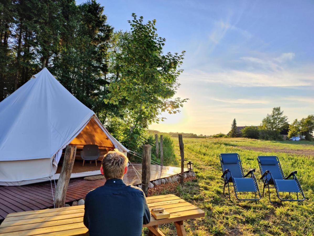 Under Canvas Bornholm Ostermarie Exteriör bild